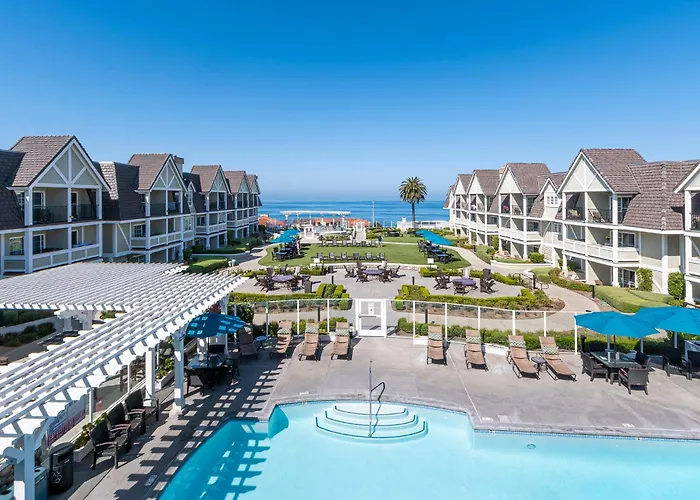 Hotel with pool: Carlsbad Inn Beach Resort